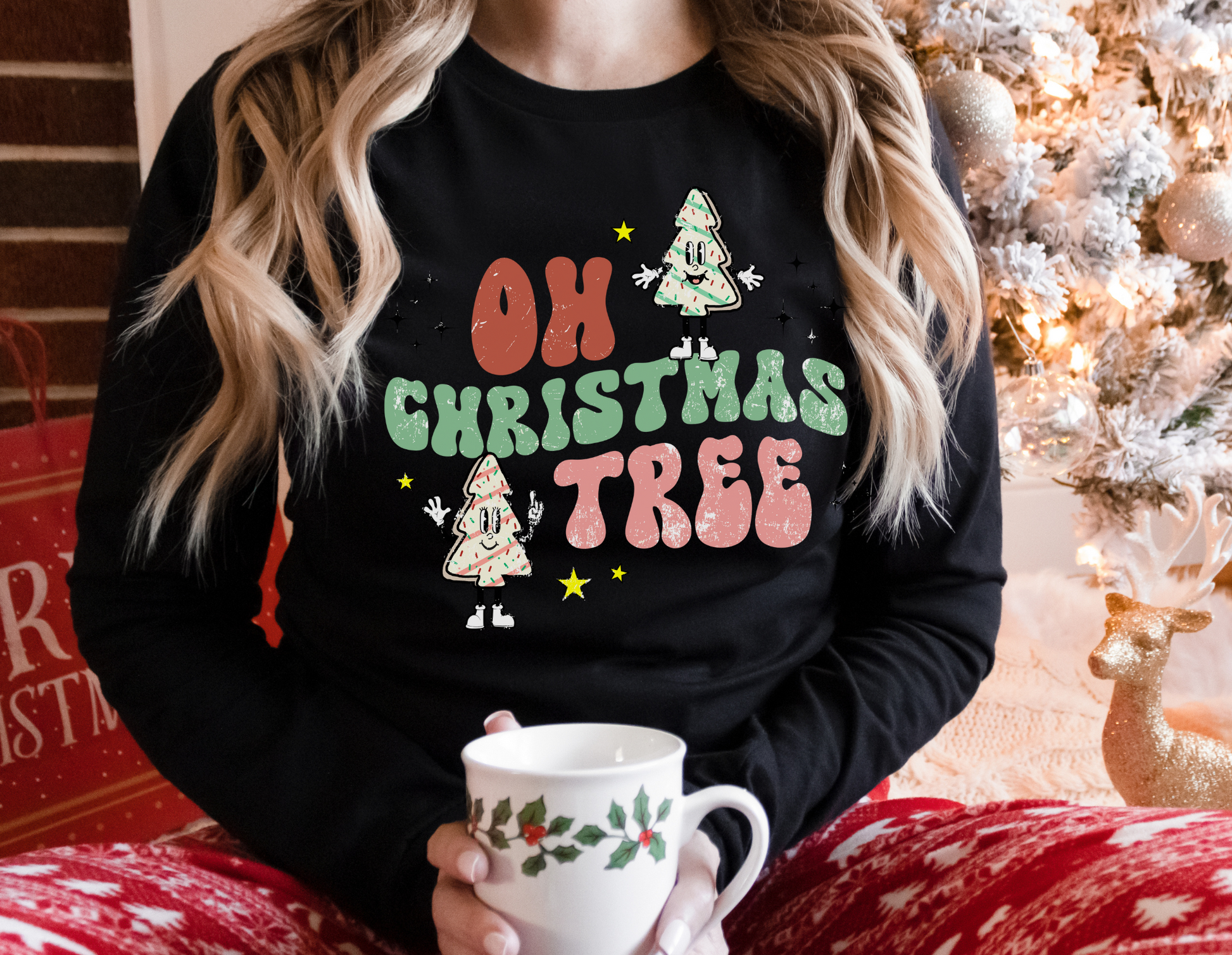 Retro Christmas Tree Sweatshirt for Women | Cute Holiday Outfit | Christmas Sweater | Trendy Christmas Shirt