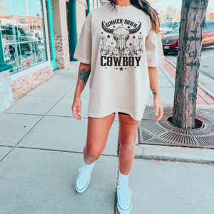  "Simmer Down Cowboy" oversized t-shirt for women, perfect for country music fans and summer outfits.