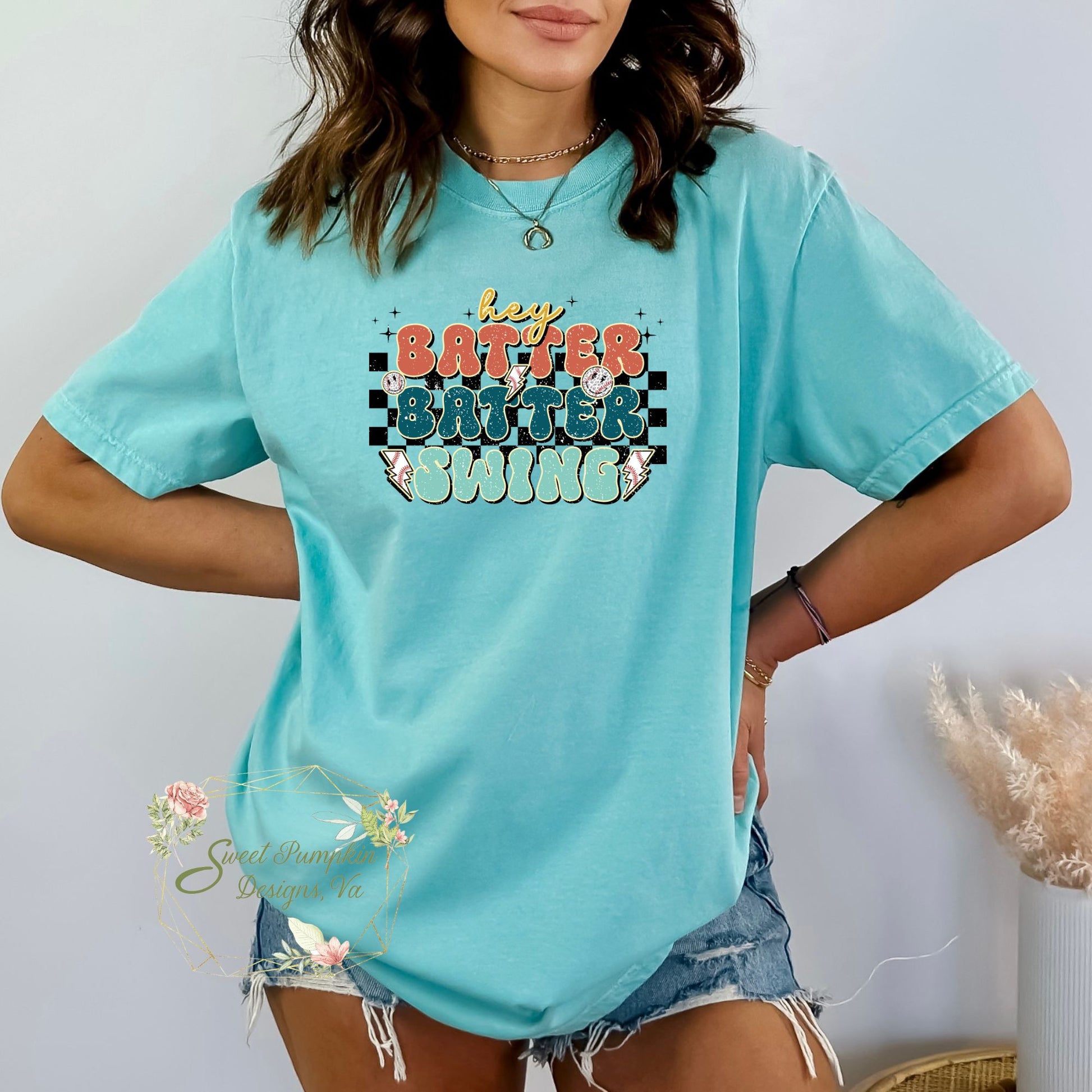 Retro Baseball Mom T-Shirt - Vintage Inspired Baseball Tee for Moms